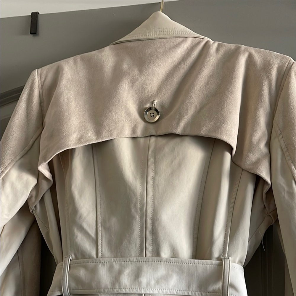 Bebe Cream Jacket - Picture 6 of 6